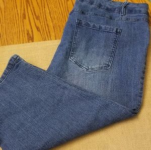 Denim Plus Size Capris